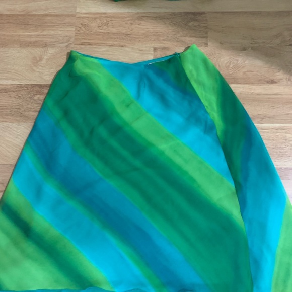 Beautiful vintage set skirt size10 top size 12 - Picture 11 of 15